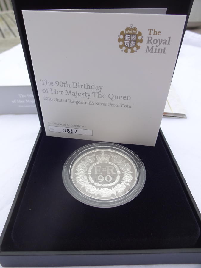 2016 Royal Mint Queens 90th Birthday £5 Coin