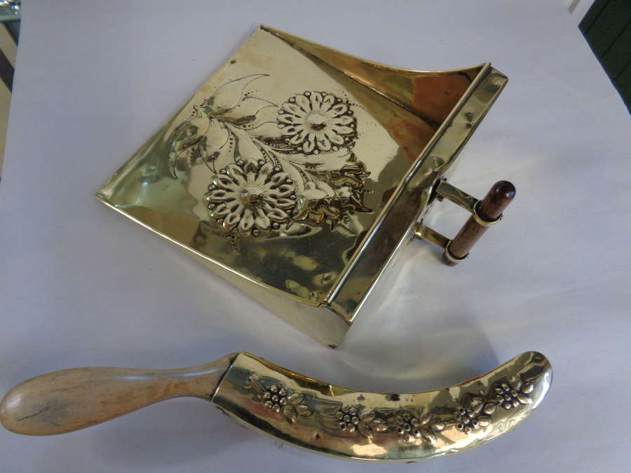 Art Nouveau Brass Crumb Tray & Brush
