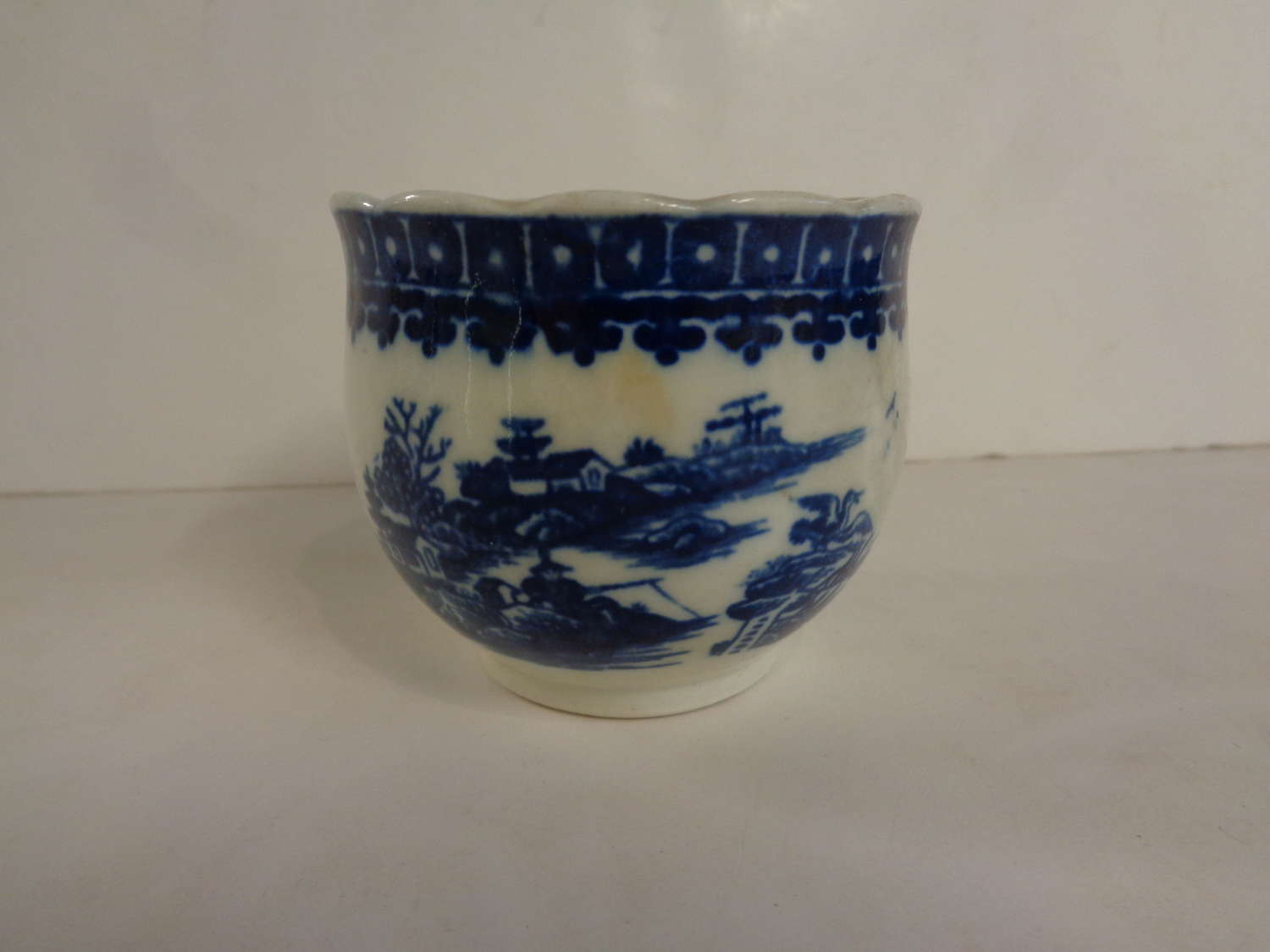RARE 18th Century Caughley Porcelain Bowl - Fisherman Pattern