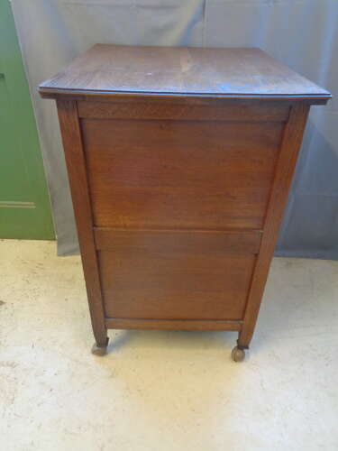 Art Nouveau Oak Chest of Drawers - on Castors
