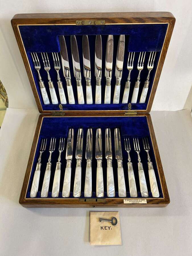 Silver Ferruled Boxed Fruit Knives & Forks with Key - London 1919 J.S