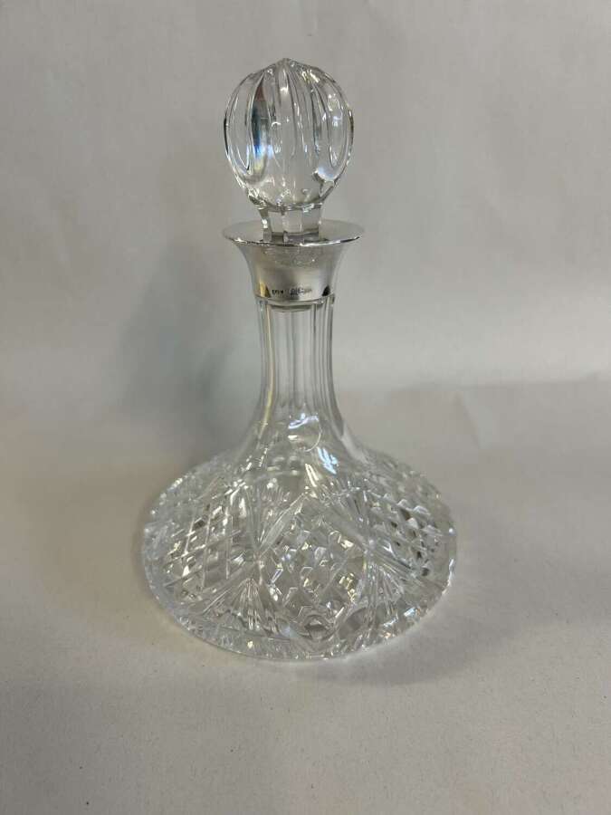 Solid Silver Collared Bachelor's Decanter - Birmingham 1982 S.J.Rose & Son